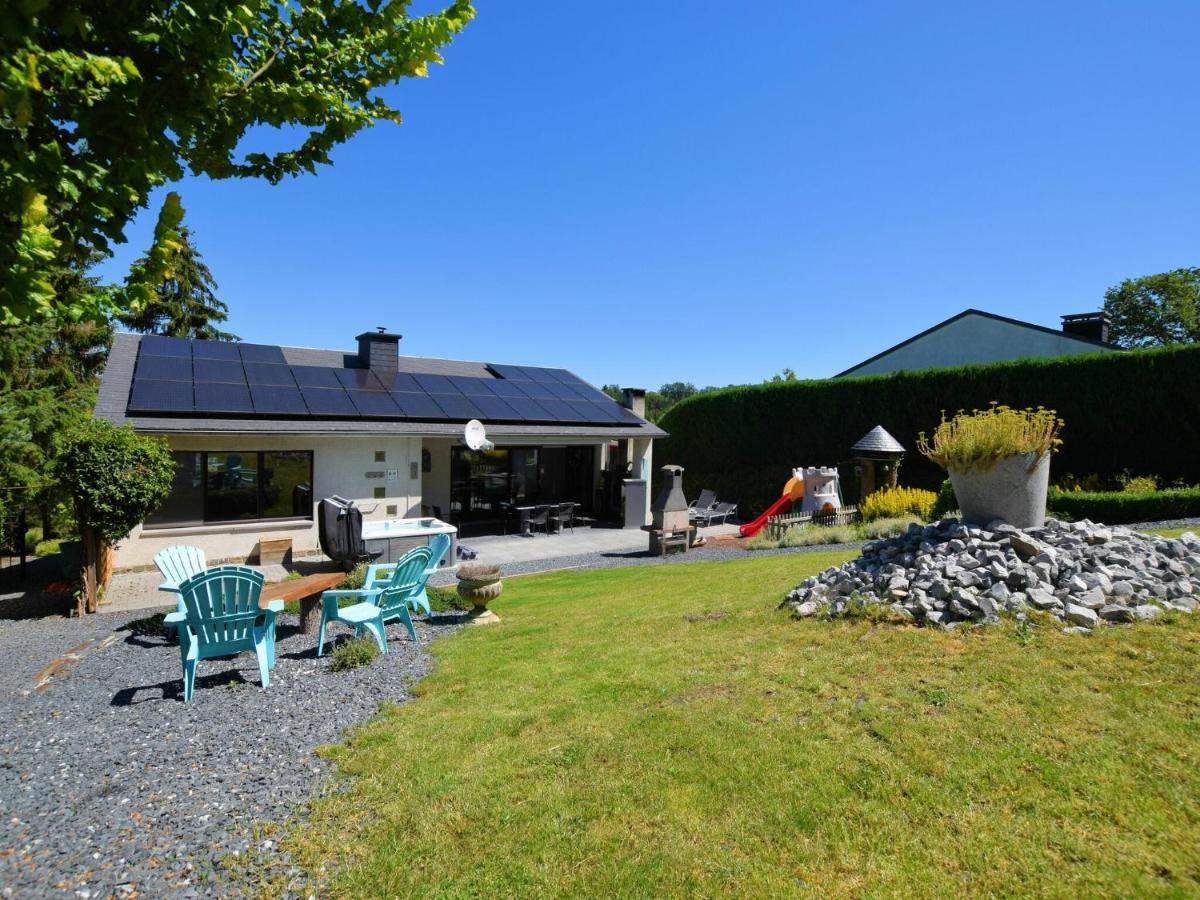 Luxurious Holiday Home With Jacuzzi Filly Екстериор снимка