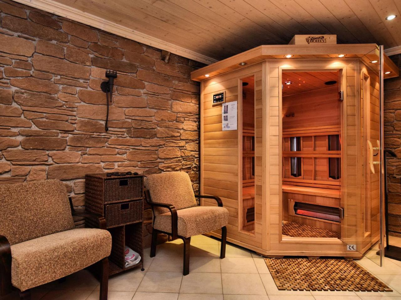 Luxurious Holiday Home With Jacuzzi Filly Екстериор снимка