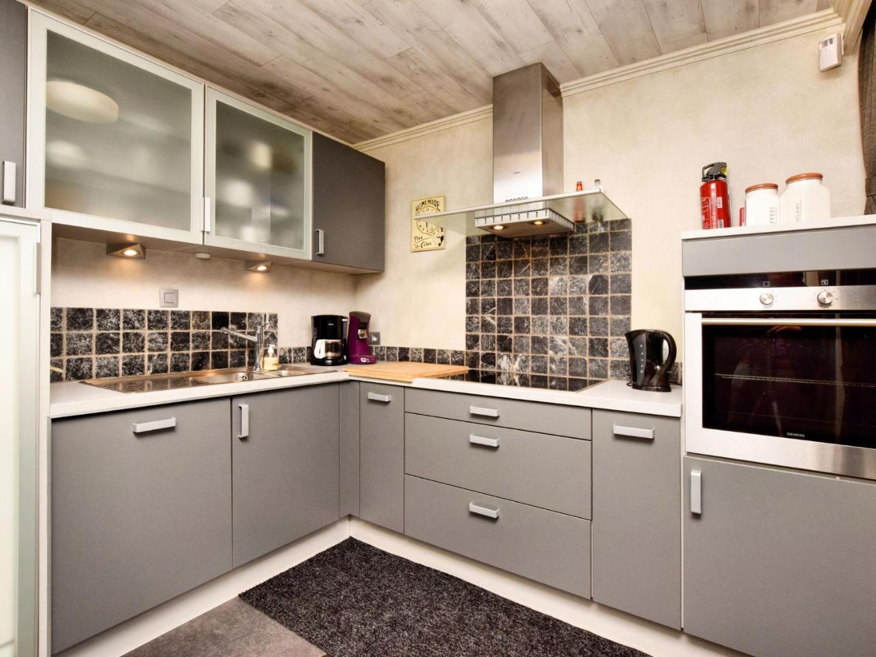 Luxurious Holiday Home With Jacuzzi Filly Екстериор снимка