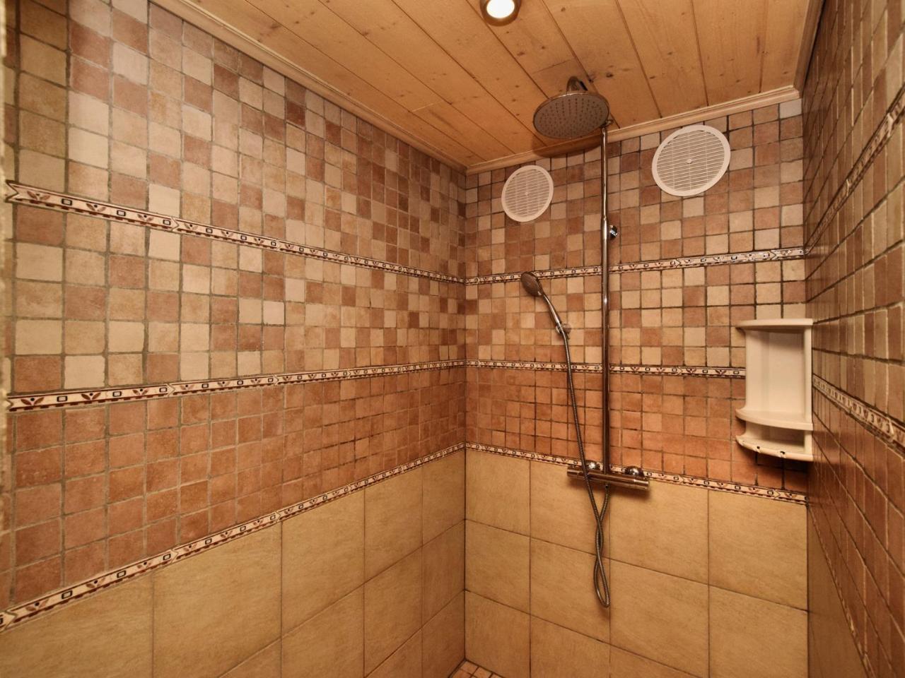 Luxurious Holiday Home With Jacuzzi Filly Екстериор снимка